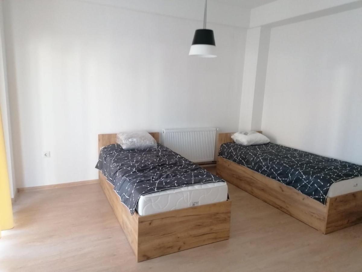 Hostel Denica Скопье Экстерьер фото