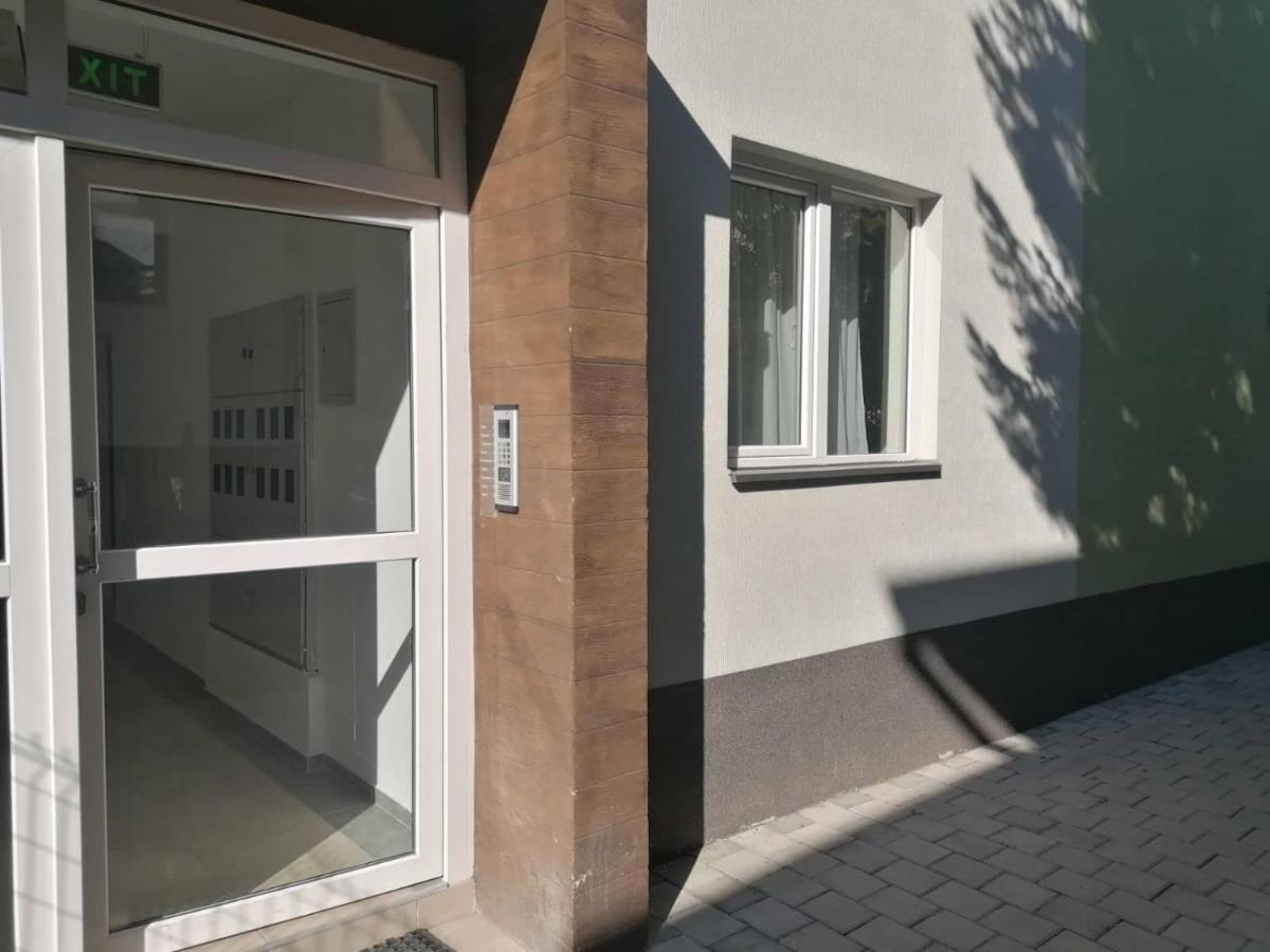 Hostel Denica Скопье Экстерьер фото