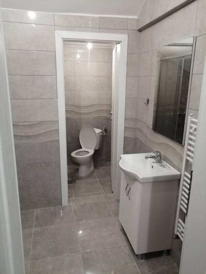 Hostel Denica Скопье Экстерьер фото